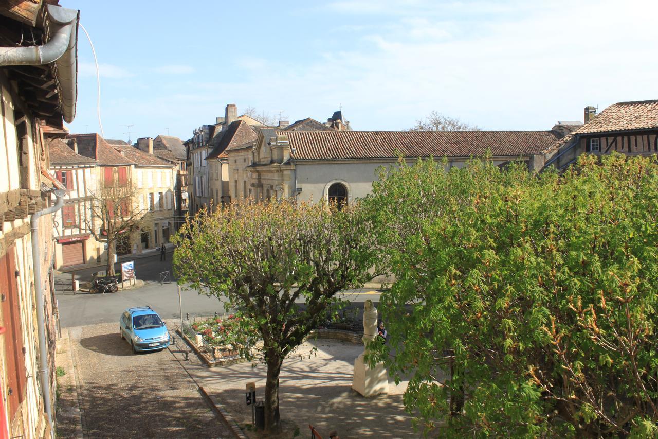 Le Relais De La Myrpe Apartman Bergerac Kültér fotó